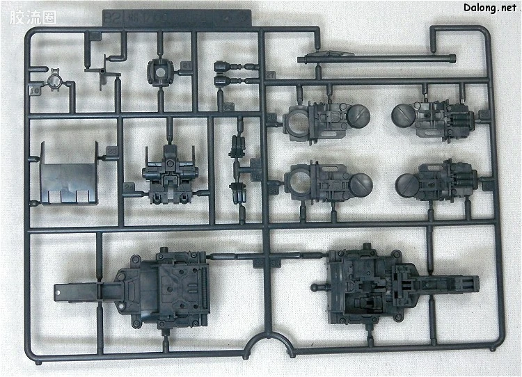 MG 竞赛奖品版 MS-06F-2 Zaku II F2 Clear Version - 图片